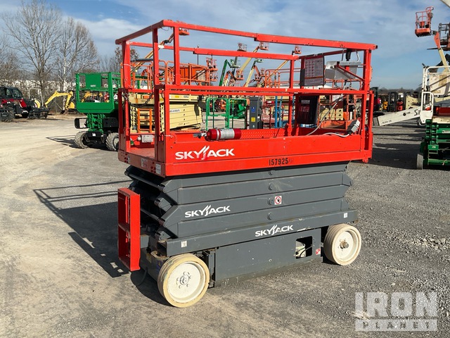 ELEVADOR TIJERA 2015 SKYJACK SJIII4626