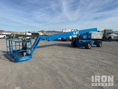 2015 Genie S-85 4WD Diesel Telescopic Boom Lift