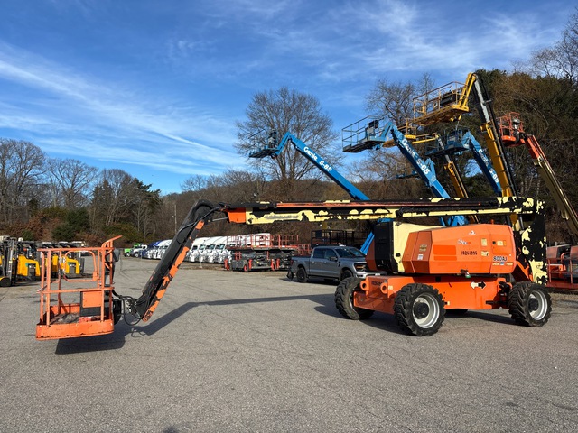 2014 JLG 800 AJ 4WD Diesel Articulating Boom Lift