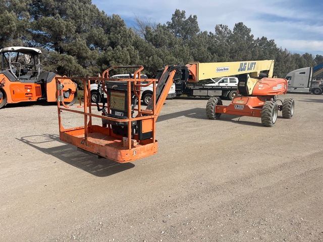 2015 JLG M600JP 2WD Hybrid Articulating Boom Lift