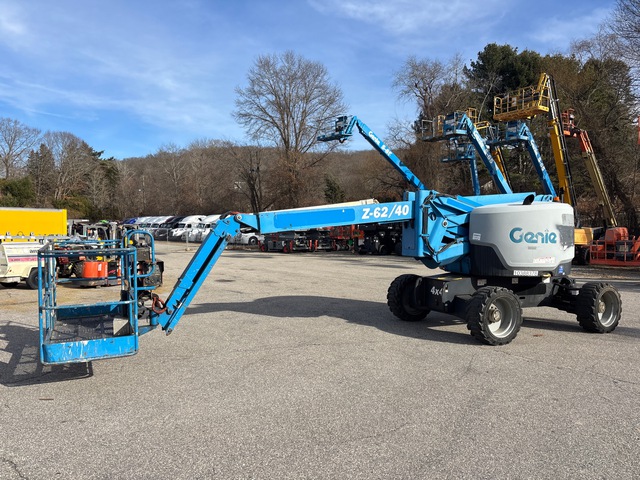 2015 Genie Z-62/40 4WD Diesel Articulating Boom Lift