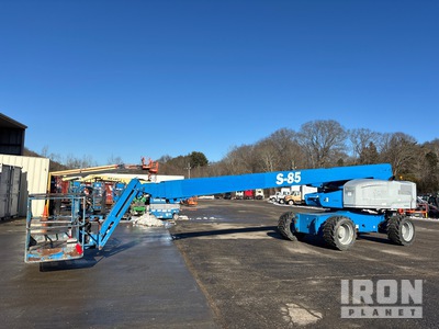 2015 Genie S-85 4WD Diesel رافعة تليسكوبية بذراع تطويل