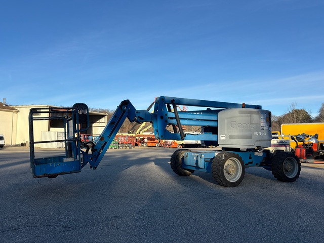 2015 Genie Z-45/25J 4WD Diesel Articulating Boom Lift