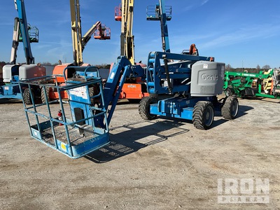 2015 GENIE Z45/25J 4WD Diesel Nacelle articulée