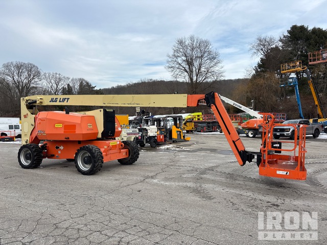 ELEVADOR ARTICULADO 2014 JLG 4WD 800AJ
