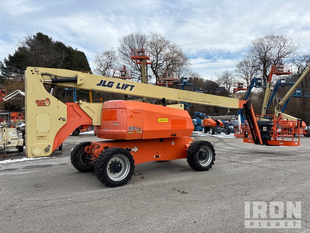ELEVADOR ARTICULADO 2014 JLG 4WD 800AJ
