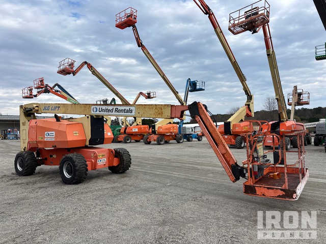 ELEVADOR ARTICULADO 2012 JLG 4WD 800AJ