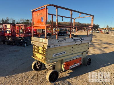 2014 JLG 3246ES Electric Scissor Lift