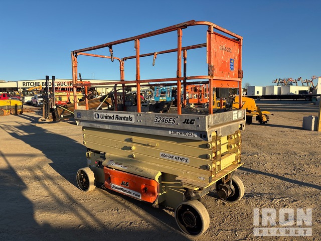 ELEVADOR TIJERA 2014 JLG 3246ES