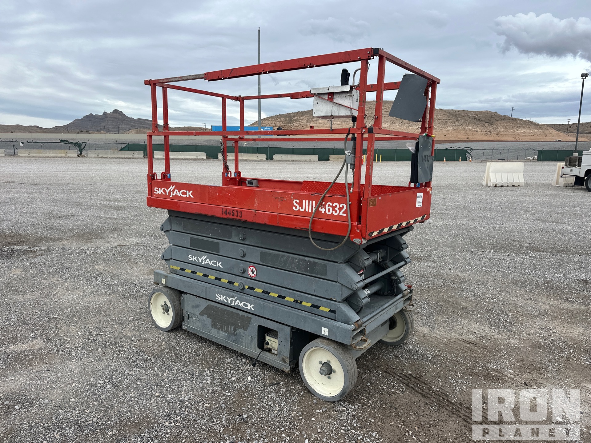 2014 Skyjack SJIII 4632 Electric Scissor Lift in Las Vegas, Nevada
