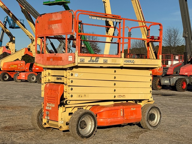 2014 JLG 4069LE Electric Scissor Lift