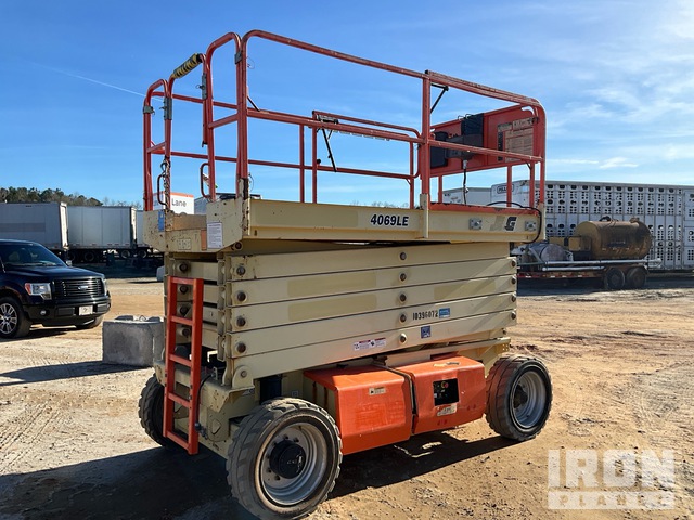 ELEVADOR TIJERA 2015 JLG 4069LE