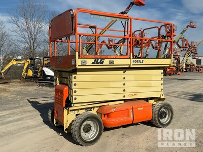 2014 JLG 4069LE Electric Scissor Lift