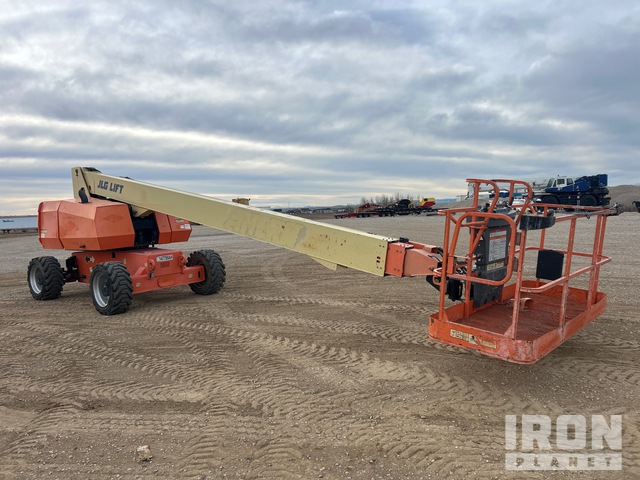 ELEVADOR TELESCóPICO 2014 JLG 4WD 800S