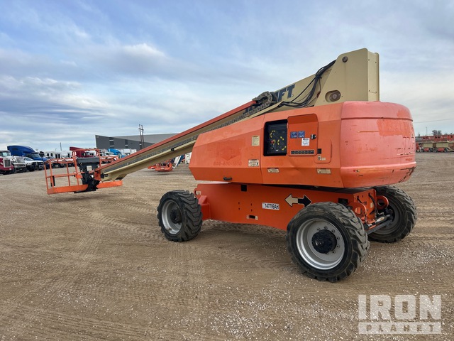 ELEVADOR TELESCóPICO 2014 JLG 4WD 800S