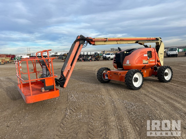 ELEVADOR ARTICULADO 2014 JLG 4WD 600AJ