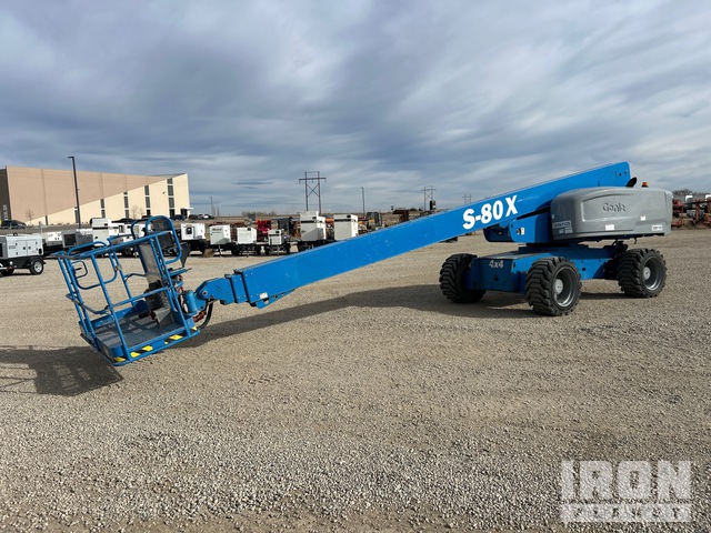 ELEVADOR TELESCóPICO 2015 GENIE 4WD S80X