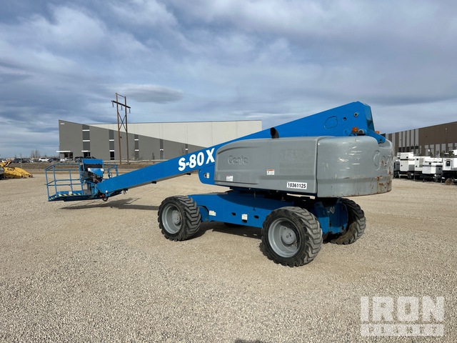 ELEVADOR TELESCóPICO 2015 GENIE 4WD S80X