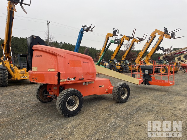 ELEVADOR TELESCóPICO 2015 JLG 4WD 400S