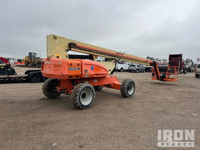 ELEVADOR ARTICULADO 2014 JLG 4WD M600JP