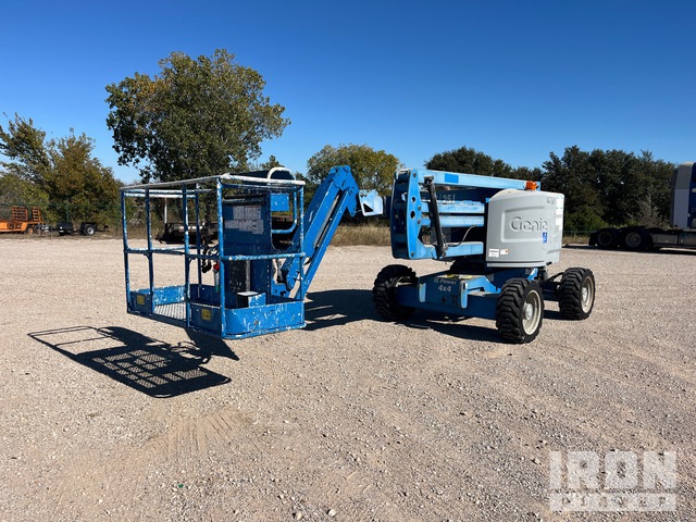 ELEVADOR ARTICULADO 2014 GENIE 4WD Z4525J