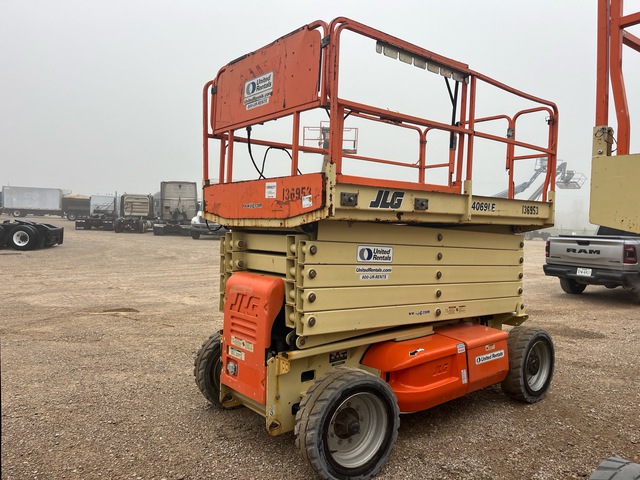 2014 JLG 4069LE Electric Scissor Lift 2014 JLG 4069LE Electric Scissor Lift