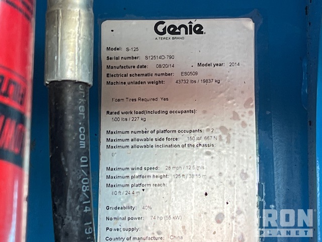 ELEVADOR ARTICULADO 2014 GENIE 4WD S125