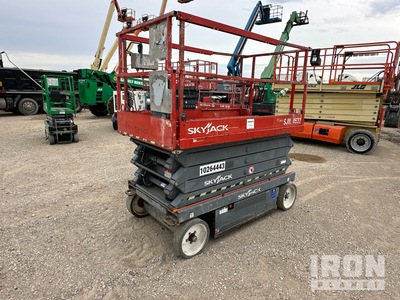 2014 Skyjack SJIII 4632 Electric Scissor Lift