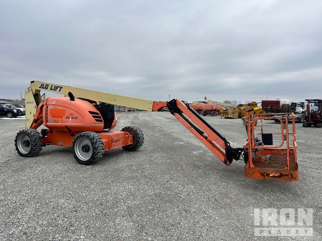 ELEVADOR ARTICULADO 2014 JLG 4WD 600AJ