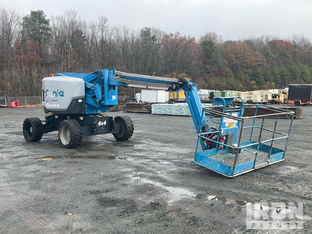 ELEVADOR ARTICULADO 2015 GENIE 4WD Z6240