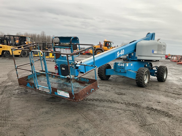 2014 Genie S-40 4WD Diesel Telescopic Boom Lift