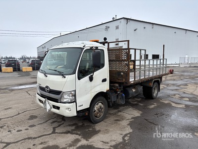 2017 Hino 195 Roll-Off Truck