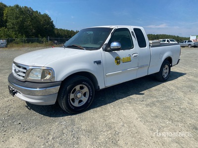 1999 Ford F-150 4x2 Extended Cab Pickup
