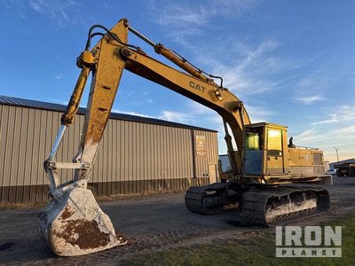 Cat 235C Tracked Excavator