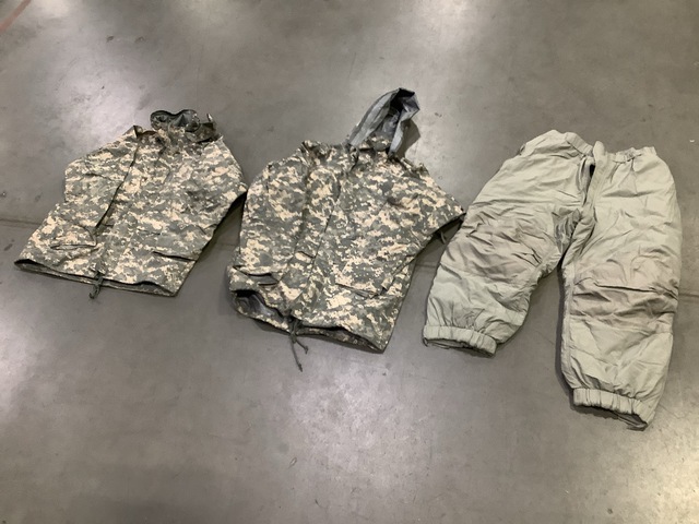(5) Pairs of Trousers, (8) Parkas & (2) Jackets (5) Pairs of Trousers, (8) Parkas & (2) Jackets