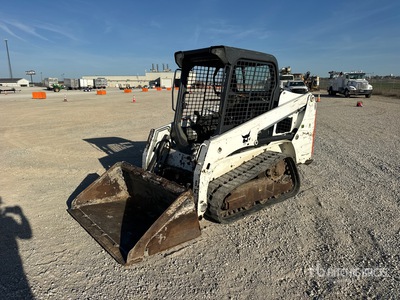 2016 Bobcat T450 Compact Track Loader