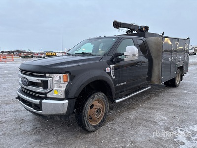2021 Ford F-550 XLT 4x4 Extended Cab Camion de servicios
