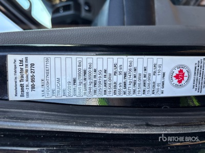 2019 Ford F-550 4x4 Extended Cab Service Truck