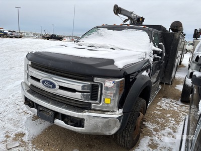 2019 Ford F-550 XLT 4x4 Extended Cab Service Truck (Inoperable)