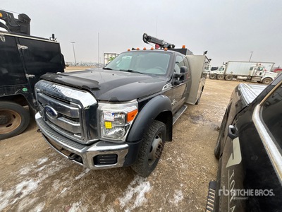 2014 Ford F-550 XLT 4x4 Extended Cab Service Truck