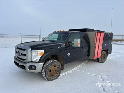 2012 Ford F-350 XLT 4x4 Extended Cab Camion utilitaire