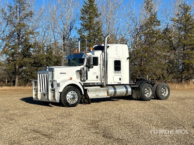 2012 Kenworth W900 T/A Sleeper Truck Tractor