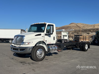 2021 International MV607 4x2 Fahrgestell