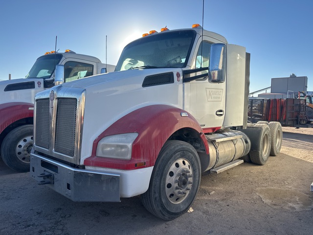 2017 Kenworth T880 6x4 T/A Day Cab Truck Tractor (Inoperable)