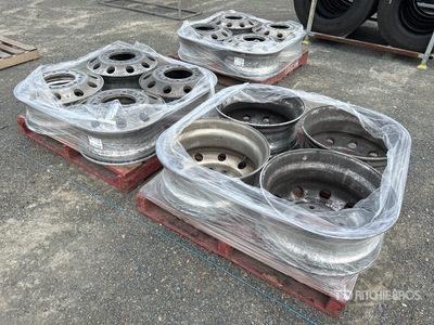 Quantity of (12) Räder