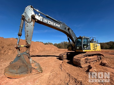 John Deere 470G LC Tracked Excavator