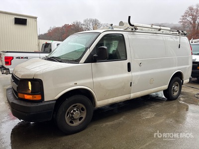 2013 Chevrolet Express 2500 Fourgon cargo
