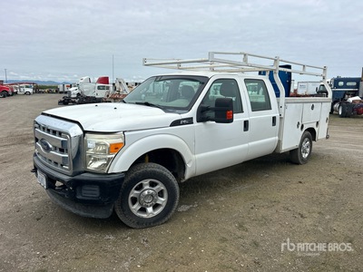 2014 Ford F-250 XL 4x4 Crew Cab Utiliteits vrachtwagen