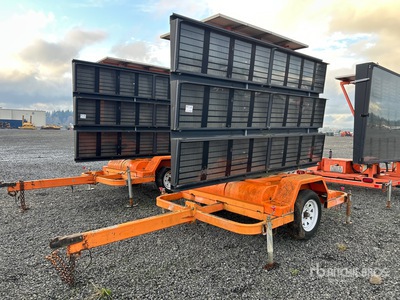 2002 Addco Solar Message Board