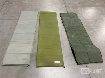 (62) Self-Inflating Sleeping Mats